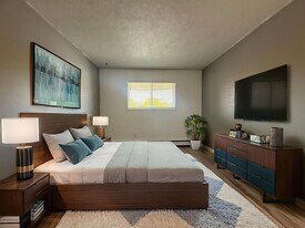 5042 El Camino Dr in Colorado Springs, CO - Building Photo