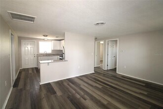 615 Osceola Rd in Nokomis, FL - Building Photo - Building Photo