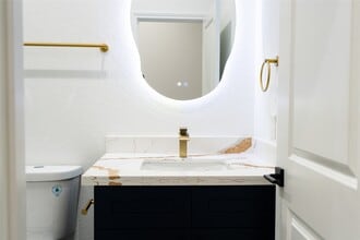 5018 Dieppe St in Houston, TX - Building Photo - Building Photo