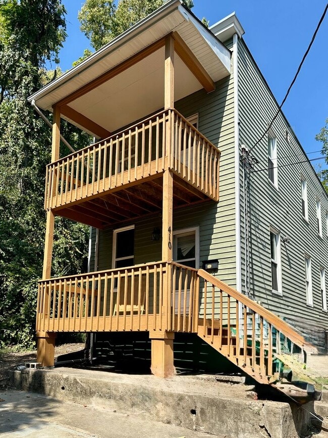 410 Tillotson St in Cincinnati, OH - Building Photo - Building Photo