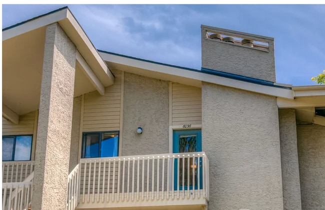 property at 60 S Boulder Cir