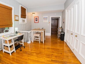 4628 McPherson Ave, Unit 1 w in St. Louis, MO - Foto de edificio - Building Photo