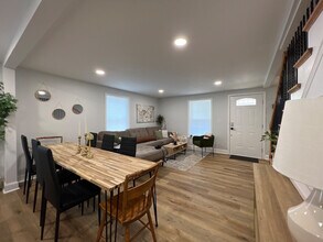 126 Chestnut St in Greenville, SC - Building Photo - Building Photo
