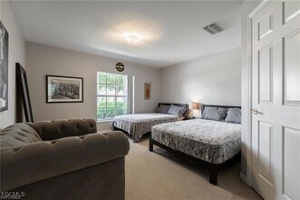 10074 Oakhurst Way in Ft. Myers, FL - Building Photo - Building Photo