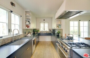 4145 Somers Ave in Los Angeles, CA - Building Photo - Building Photo