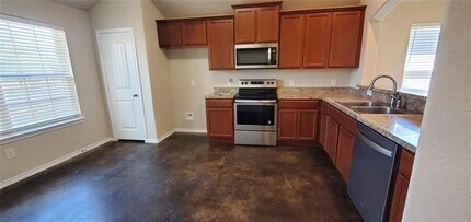 7205 Mistletoe Trail in Granbury, TX - Building Photo - Building Photo