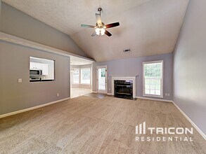 730 Flintlock Dr in Dacula, GA - Building Photo - Building Photo