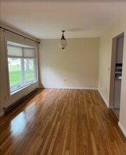 39 Baylis St in Oswego, NY - Foto de edificio - Building Photo