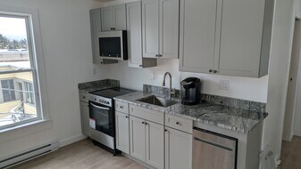 2776 Main St, Unit 2776 Main- LP in Lake Placid, NY - Building Photo