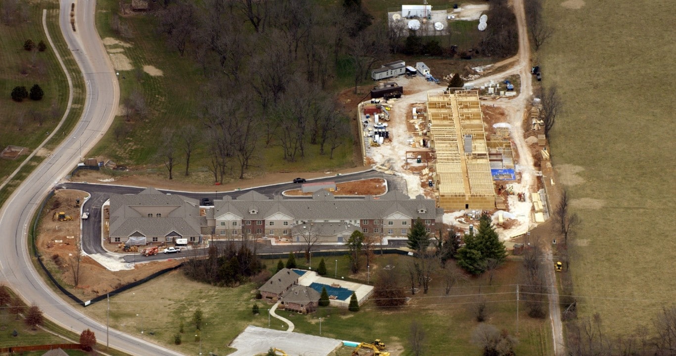 Castlewood Senior Living in Nixa, MO - Building Photo