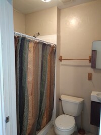 1943 Lake Ave photo'