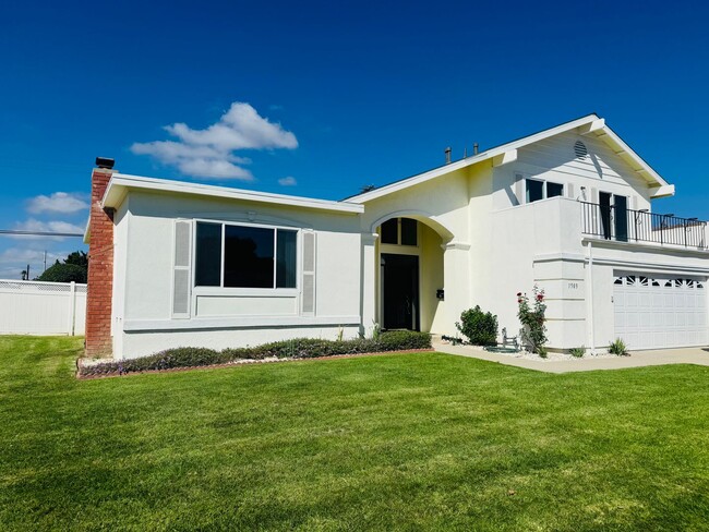 property at 1503 Dara St
