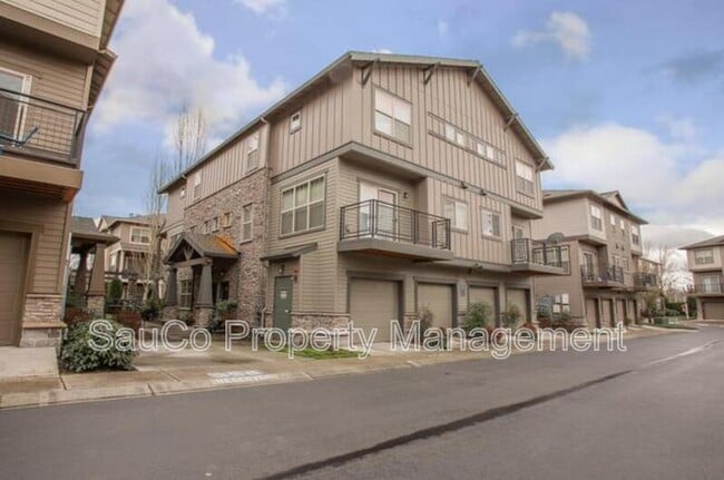 property at 626 NE Newstead Ln