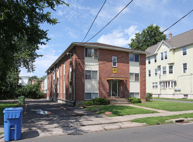 290 Washington St in New Britain, CT - Building Photo - Building Photo