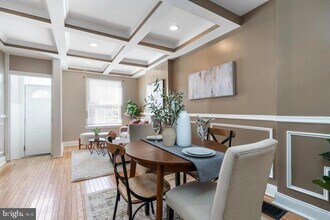 129 N Curley St in Baltimore, MD - Building Photo - Building Photo