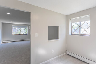 Melrose Terrace in Wakefield, MA - Building Photo - Interior Photo