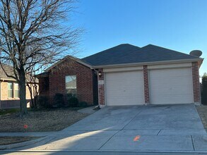 1704 Morning Dove Dr in Aubrey, TX - Building Photo - Building Photo