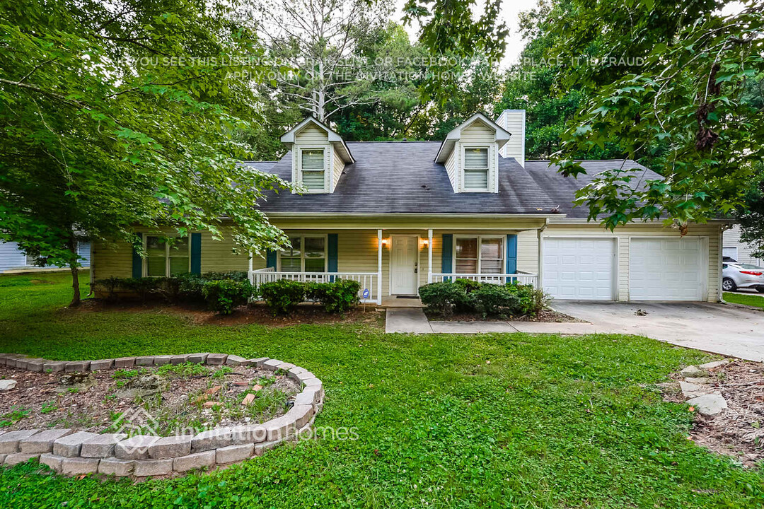 2123 Amherst Trail SE in Conyers, GA - Building Photo