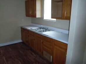 905 N Hayes St in Amarillo, TX - Building Photo - Building Photo