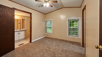 2644 Hwy 41 S in Greenbrier, TN - Building Photo - Building Photo