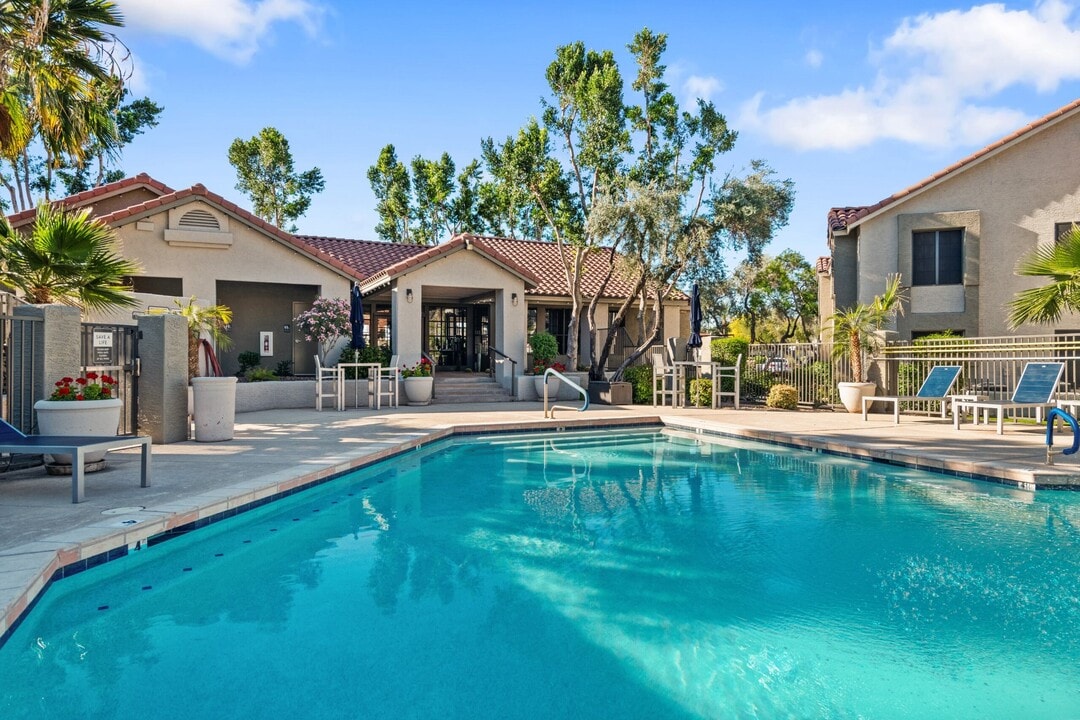 Villa Montana in Scottsdale, AZ - Foto de edificio