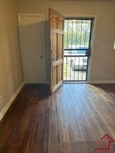 3710 Central Ave in Chattanooga, TN - Foto de edificio - Building Photo