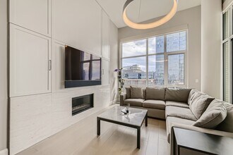 1330 Lancaster St-Unit -C802 in Baltimore, MD - Foto de edificio - Building Photo