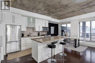 1 Shaw St in Toronto, ON - Building Photo - Building Photo