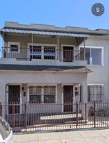250 1/2 W 49th St, Unit 1 in Los Angeles, CA - Building Photo