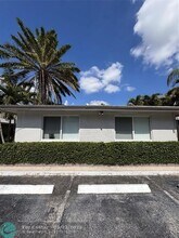 921 NE 17th Ave in Fort Lauderdale, FL - Building Photo - Building Photo