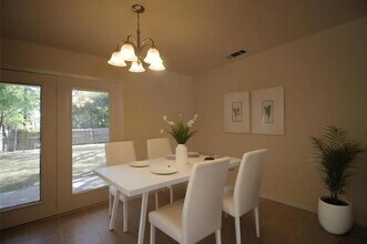 3504 Bahamas Dr in Mesquite, TX - Foto de edificio - Building Photo