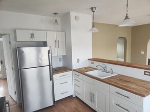 171 Shotwell Park, Unit 2 in Syracuse, NY - Foto de edificio - Building Photo