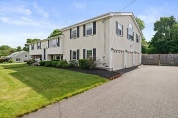 55 Solar Ave in Braintree, MA - Foto de edificio - Building Photo