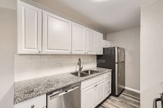 16359 W 10th Ave in Golden, CO - Building Photo - Building Photo