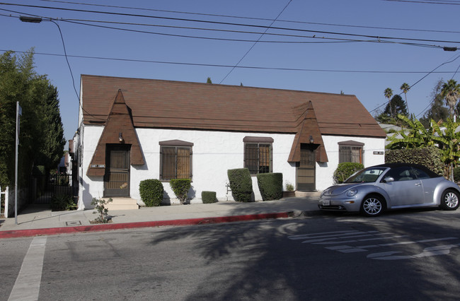 1607-1611 Micheltorena St in Los Angeles, CA - Building Photo - Building Photo