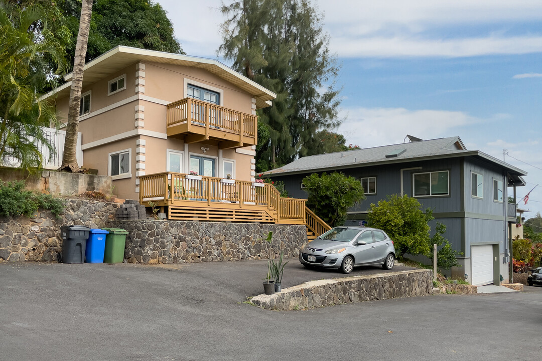 Keaahala in Kaneohe, HI - Building Photo