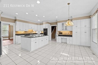 211 Kestwick Dr W in Martinez, GA - Building Photo - Building Photo