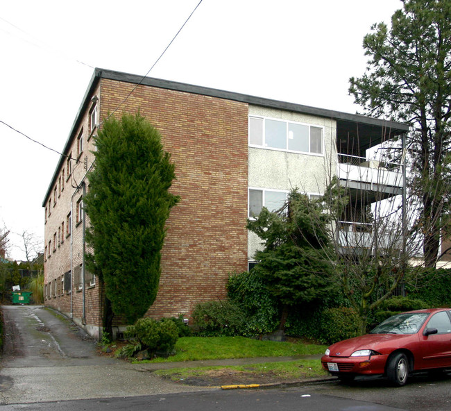 1818 Harvard Ave in Seattle, WA - Building Photo - Building Photo