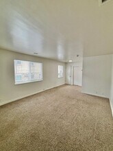 2361 S Race St in Denver, CO - Foto de edificio - Building Photo