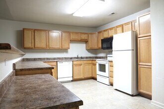 20901 Hartsburg Ln in St. Robert, MO - Building Photo - Building Photo