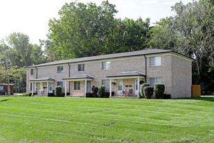 Lake View Manor Apartments