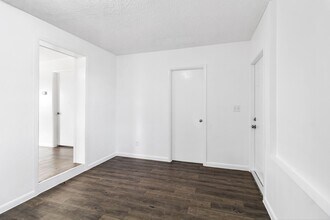 1016 Edith Ave in Lakeland, FL - Building Photo - Building Photo