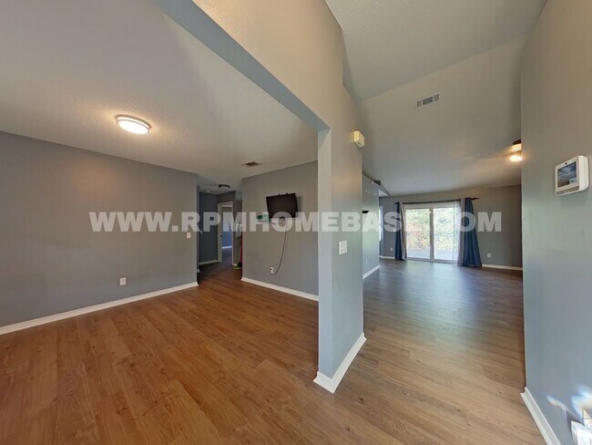 464 Jillian Dr in Crestview, FL - Building Photo - Building Photo