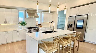 838 McBroom St in Dallas, TX - Building Photo - Building Photo