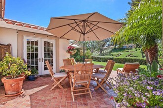 131 Morelia Ct in Solana Beach, CA - Building Photo - Building Photo