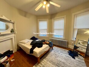 124 Calumet St, Unit 3 in Boston, MA - Building Photo - Building Photo