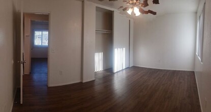 3810 American Ave in La Mesa, CA - Foto de edificio - Building Photo