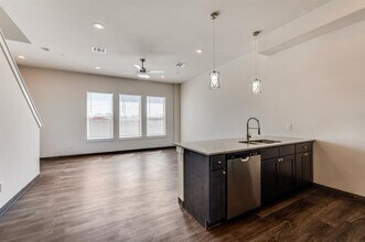 710 Benge Dr in Arlington, TX - Building Photo - Building Photo