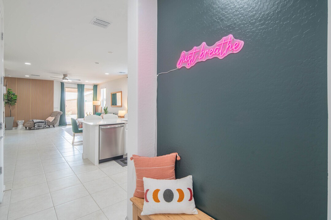 24655 N 170th Dr in Surprise, AZ - Building Photo