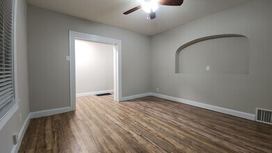 1029 Central Ave in St. Louis, MO - Building Photo - Building Photo